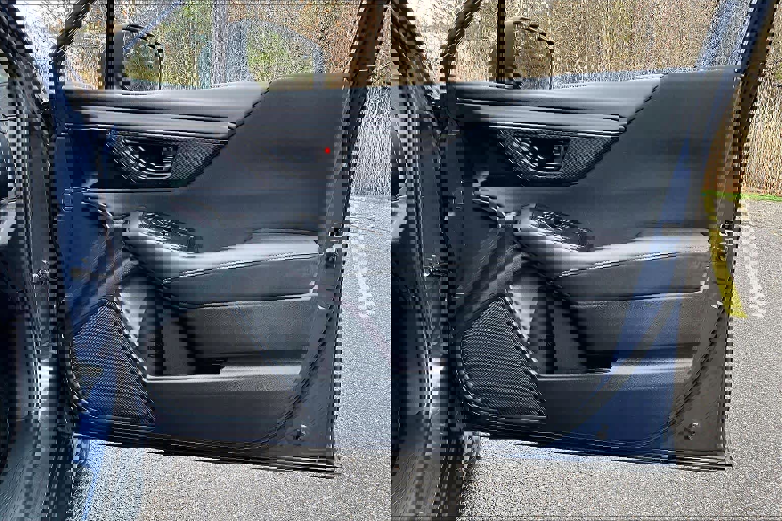 Used 2025 Subaru Outback AWD/4WD image 23