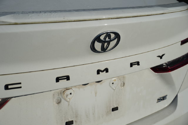 Used 2025 Toyota Camry SE FWD image 18