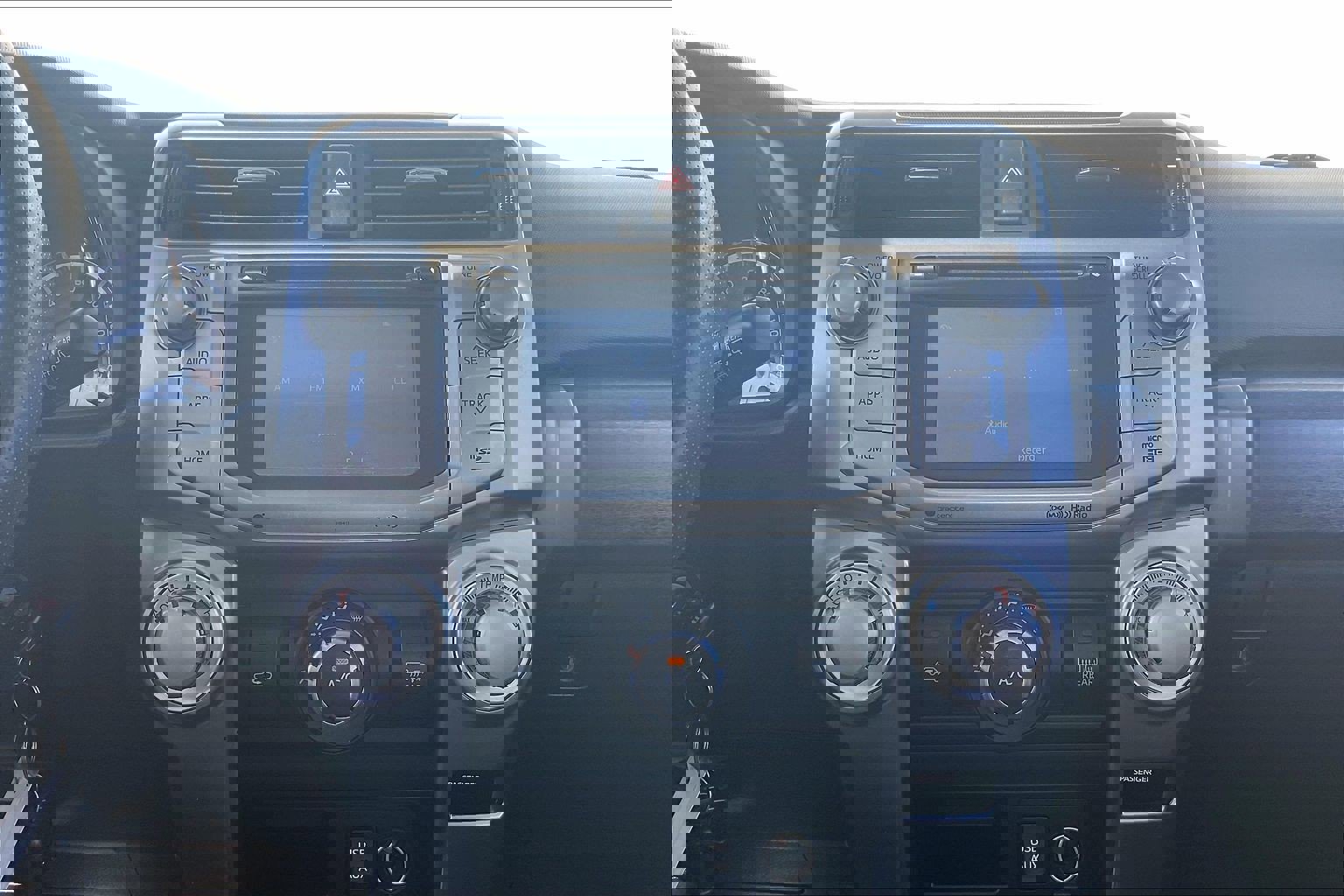 Used 2019 Toyota 4Runner SR5 Premium image 39