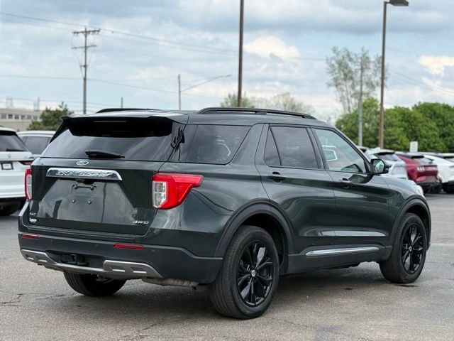 Certified 2023 Ford Explorer XLT w/ Equipment Group 202A AWD/4WD image 39