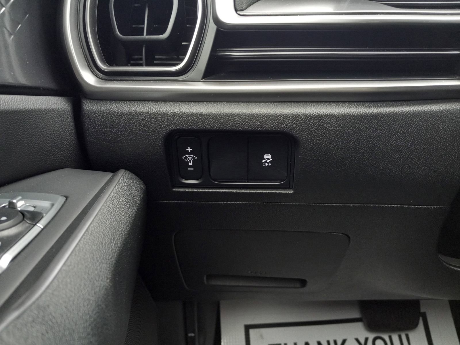Used 2024 Kia Sorento S image 27