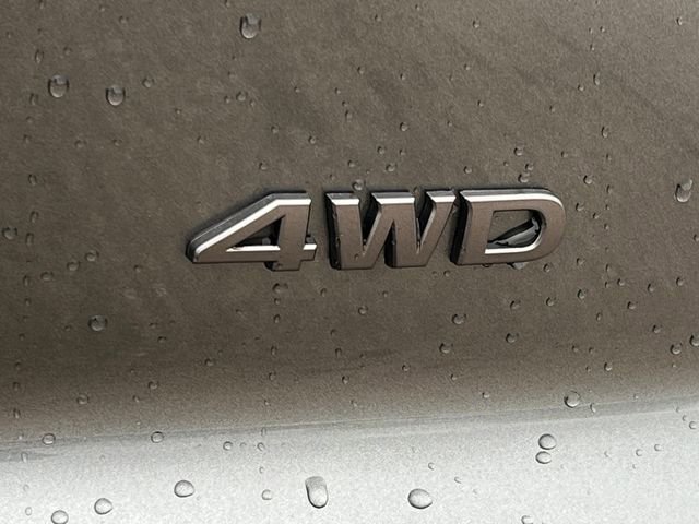 New 2026 Nissan Pathfinder SV image 8