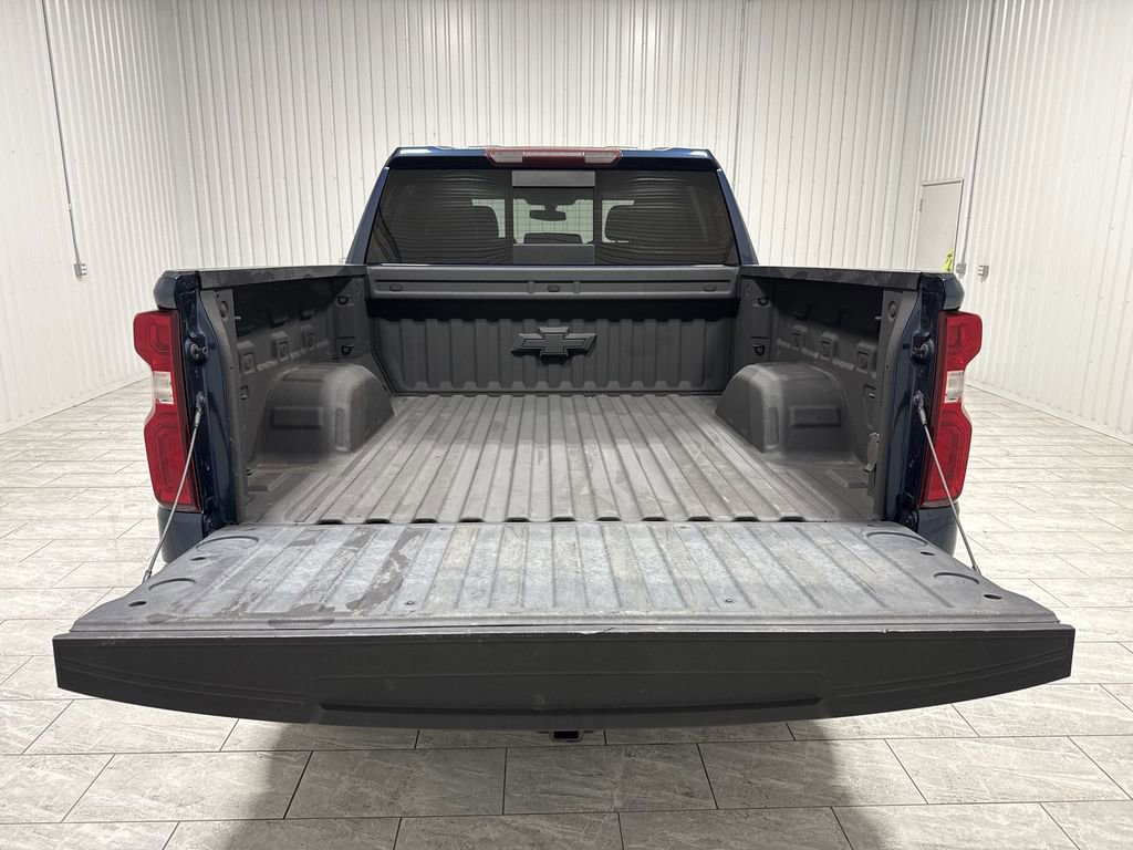 Used 2021 Chevrolet Silverado 1500 LT Trail Boss w/ Convenience Package II image 27