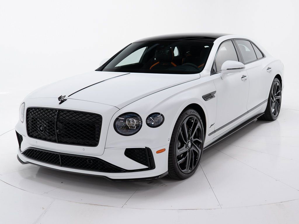 Used 2025 Bentley Flying Spur Plug-In Hybrid image 1
