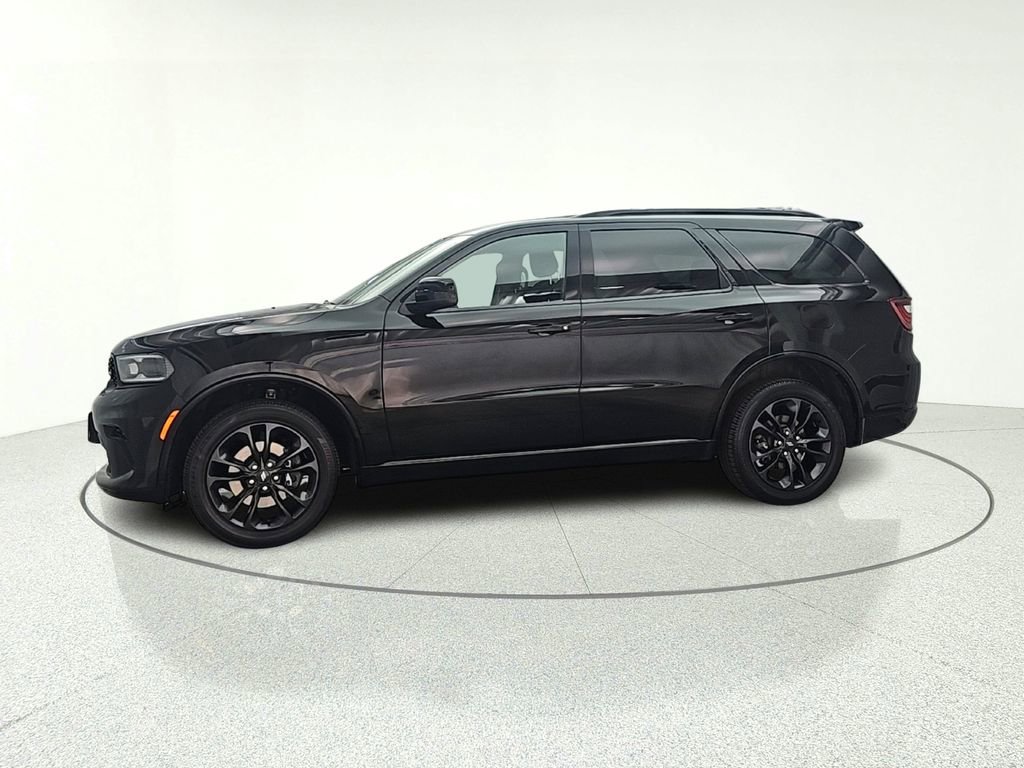 Used 2024 Dodge Durango GT w/ Blacktop Package AWD/4WD image 4