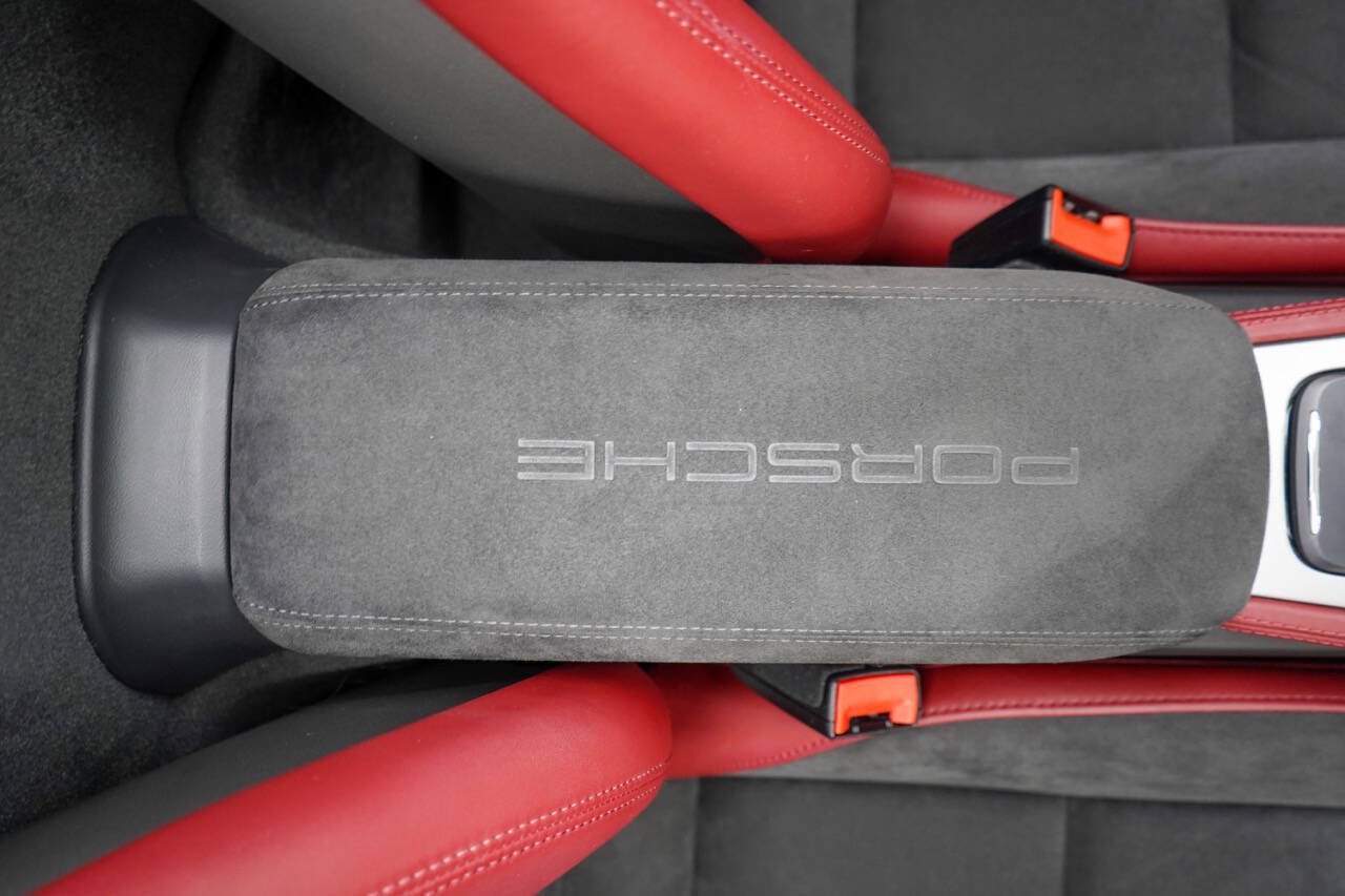 Used 2020 Porsche 718 Boxster Spyder RWD image 76