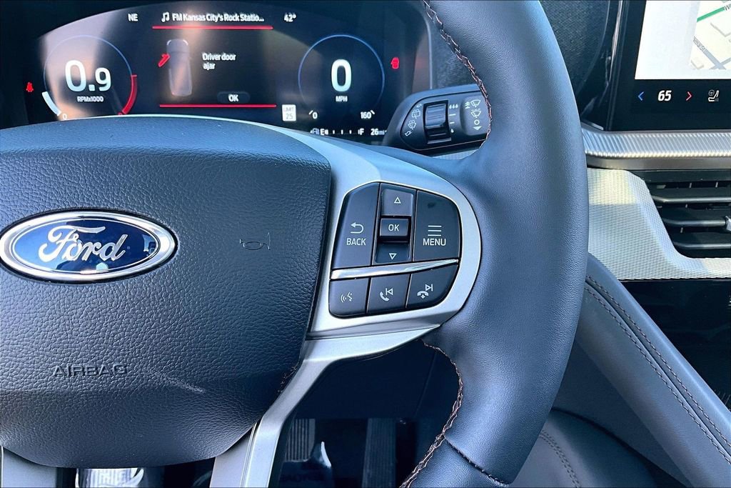New 2026 Ford Explorer Active w/ Active Comfort Package image 19