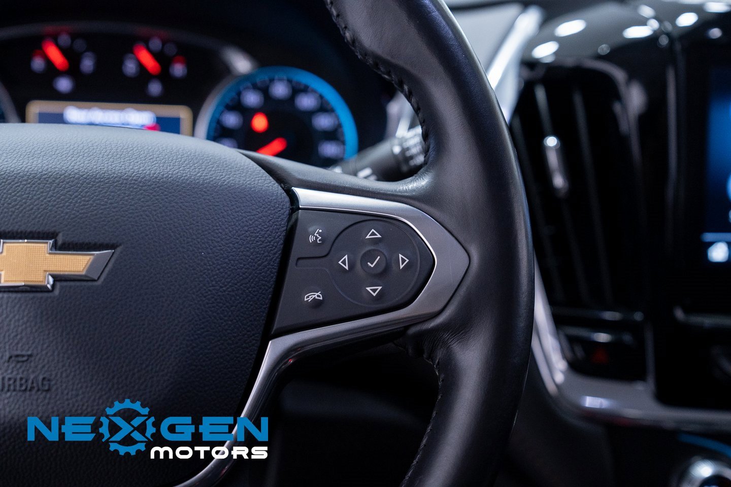 Used 2020 Chevrolet Traverse LT image 20