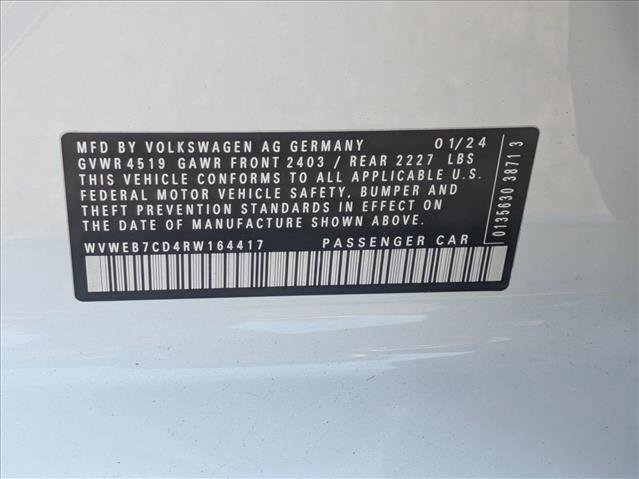 Used 2024 Volkswagen Golf R image 27