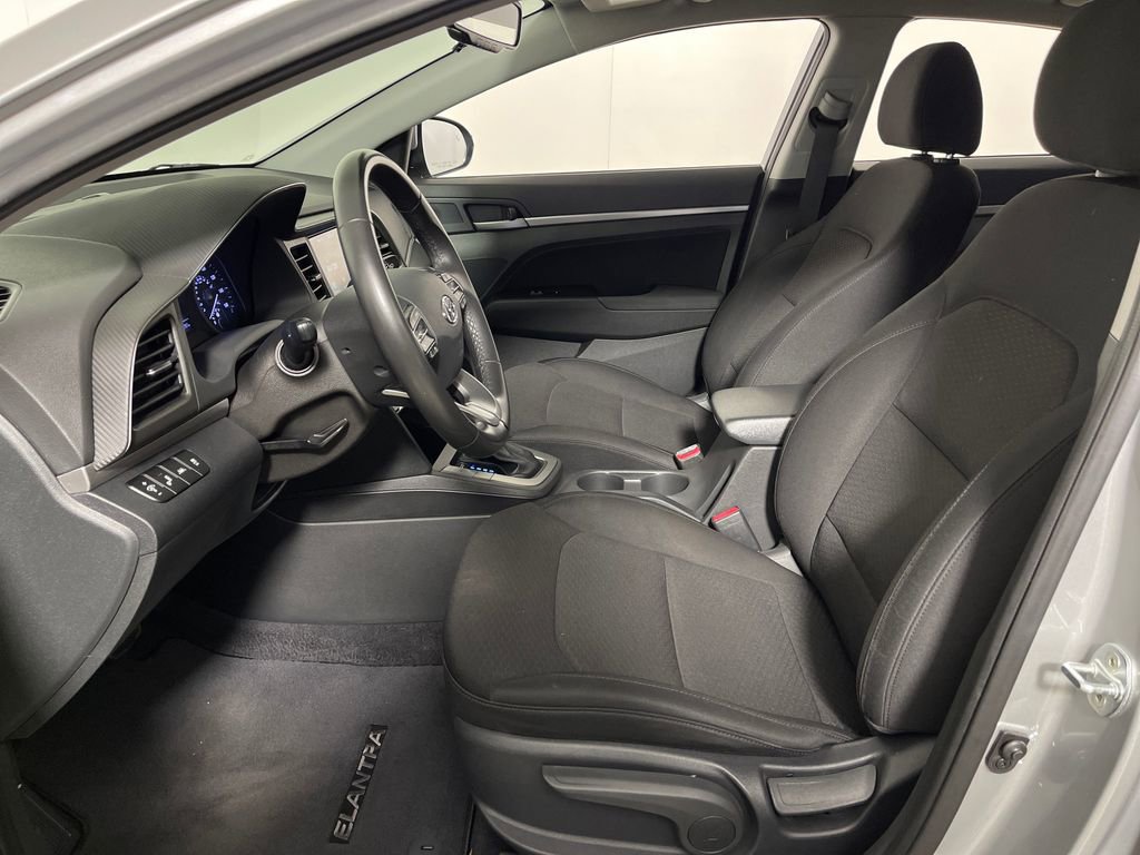 Used 2020 Hyundai Elantra Value Edition w/ Cargo Package (C1) FWD image 12