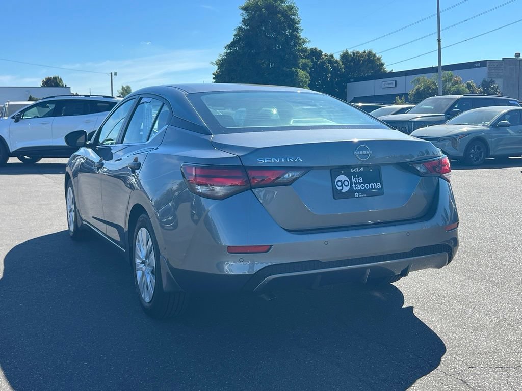Used 2025 Nissan Sentra S FWD image 9