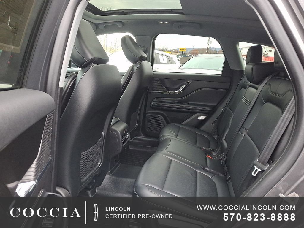 Certified 2022 Lincoln Corsair Reserve w/ Equipment Group 201A image 10