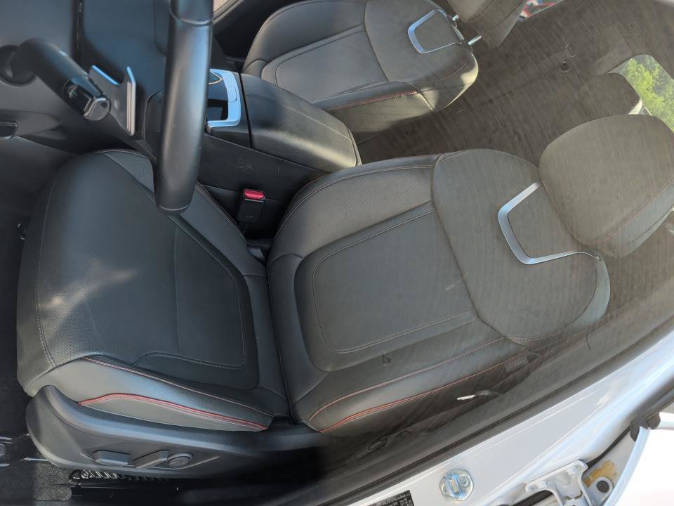 Used 2025 Hyundai Santa Cruz Limited AWD/4WD image 30