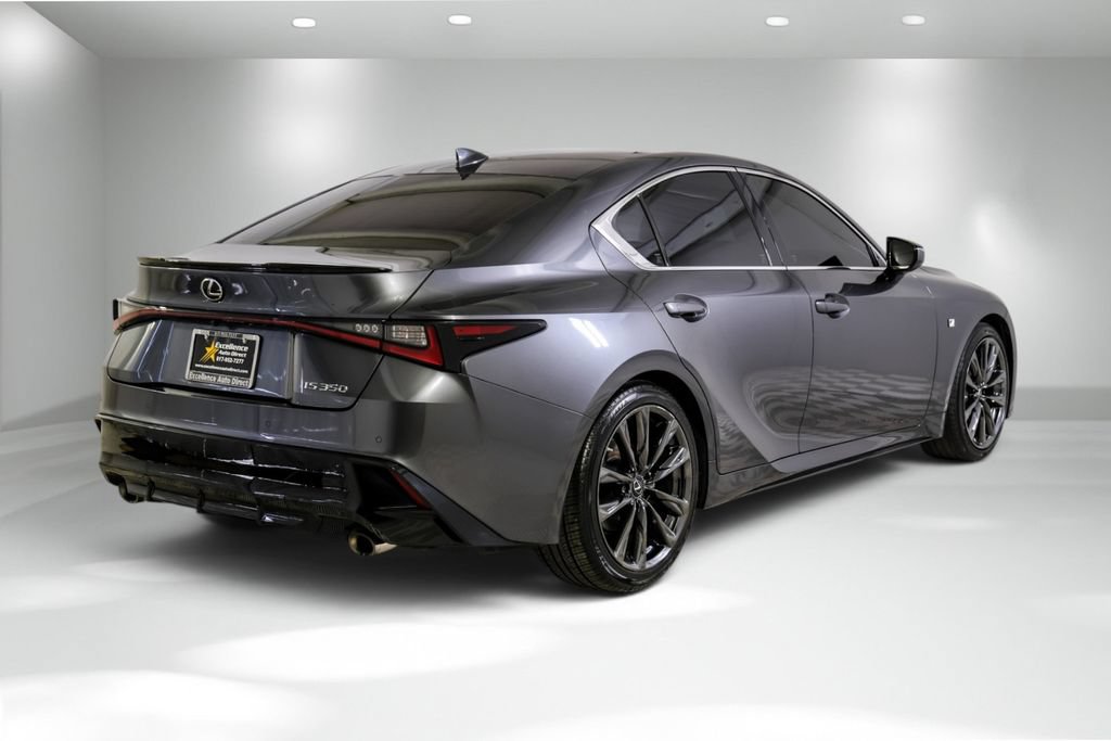 Used 2022 Lexus IS 350 F Sport RWD image 9