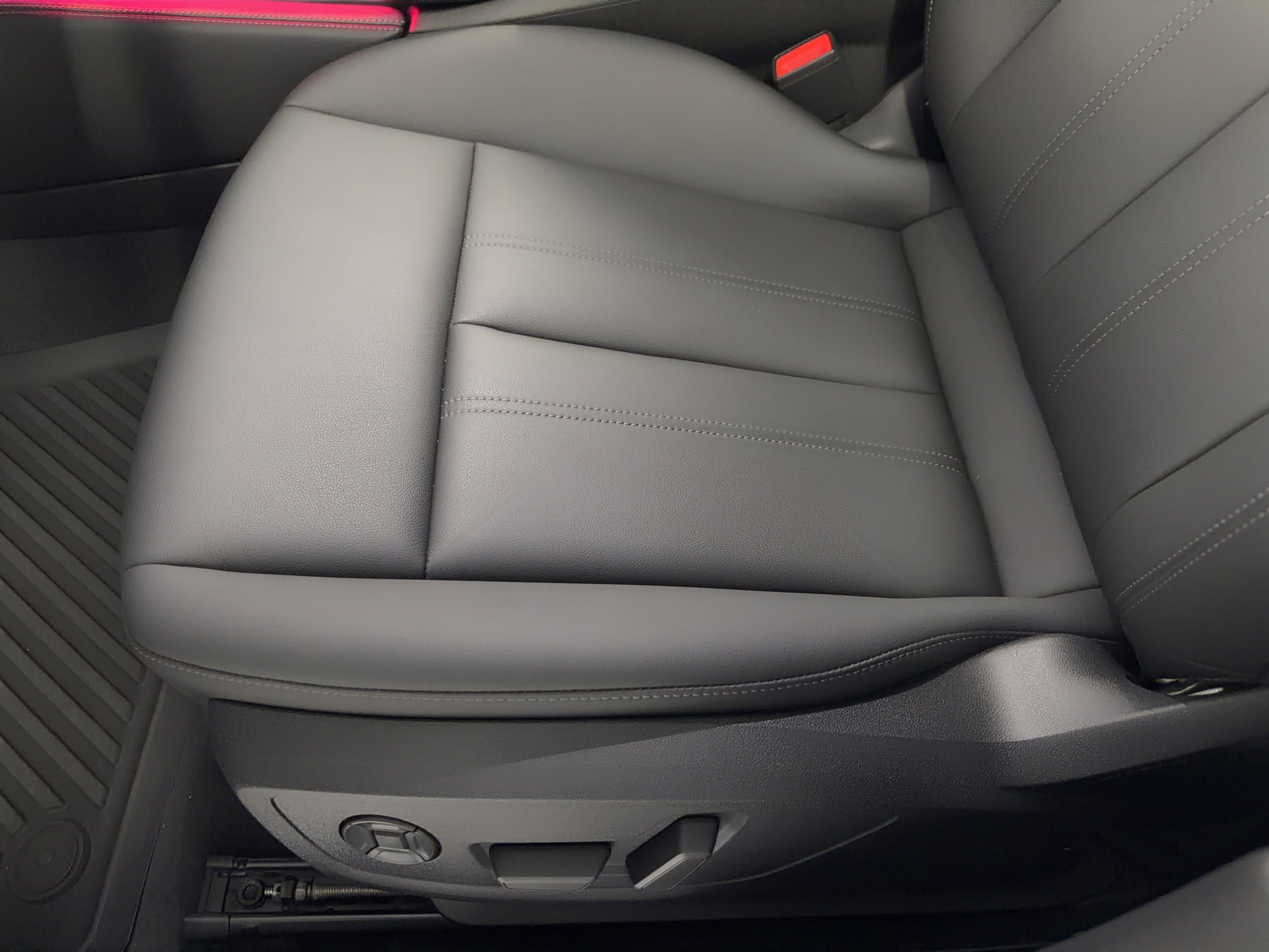 Certified 2025 Audi A5 2.0T Premium w/ Convenience Package image 16