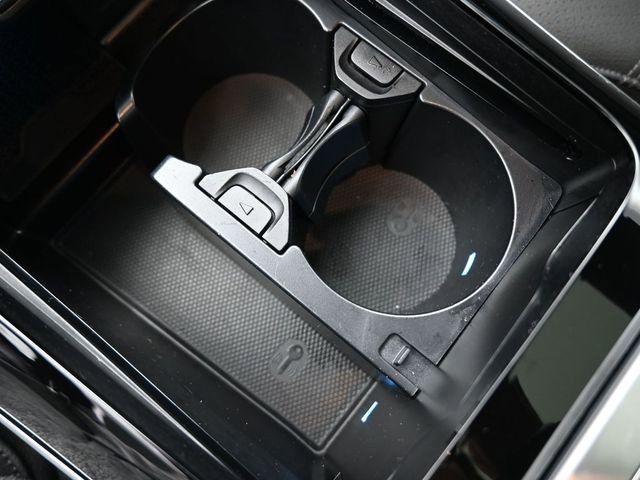 New 2025 Mercedes-Benz C 300 Sedan image 33