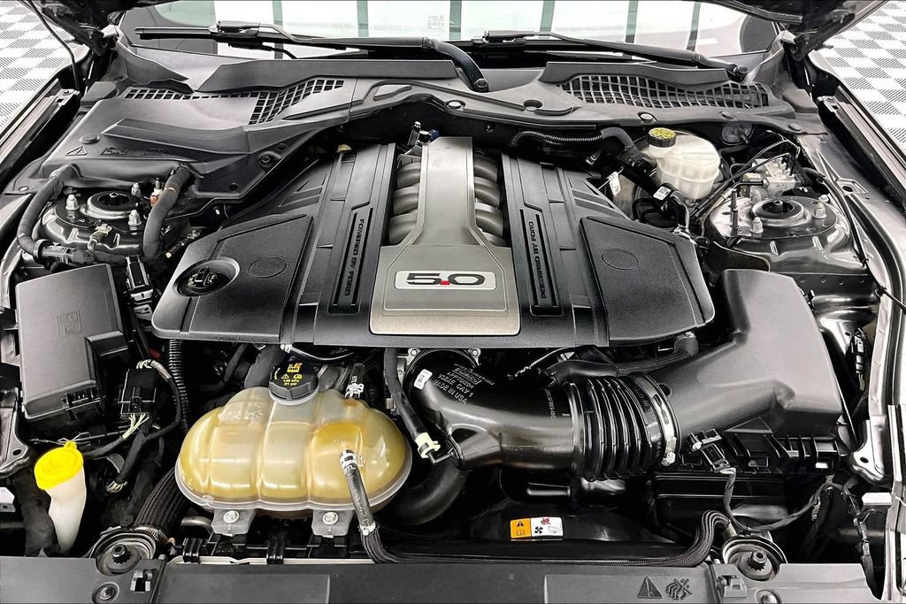 Certified 2018 Ford Mustang GT Premium RWD image 10