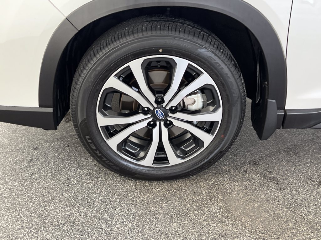 Used 2020 Subaru Forester Limited w/ Popular Package #3 AWD/4WD image 28