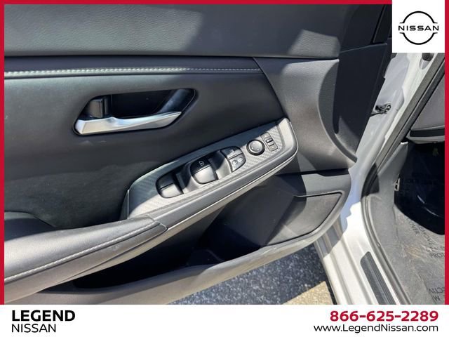 Used 2021 Nissan Sentra SV FWD image 13