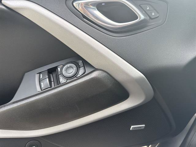 Used 2021 Chevrolet Camaro LT w/ Technology Package RWD image 43
