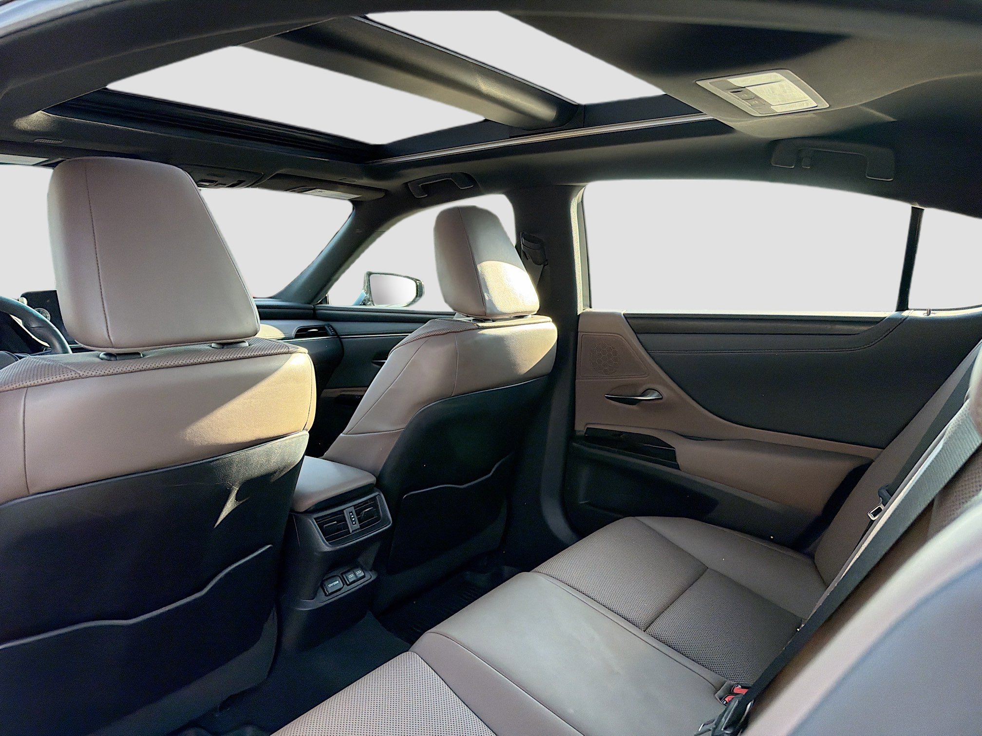 Certified 2022 Lexus ES 350 w/ Premium Package FWD image 6