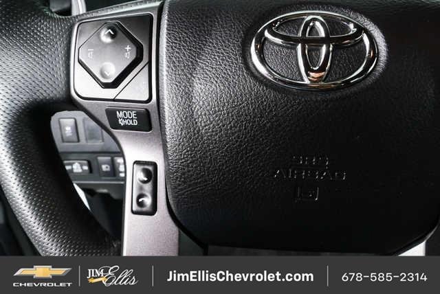 Used 2022 Toyota Tacoma TRD Sport w/ Technology Package AWD/4WD image 9