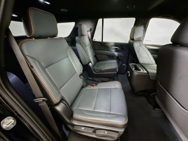 Used 2025 GMC Yukon AT4 w/ Premium Trailering Package AWD/4WD image 29