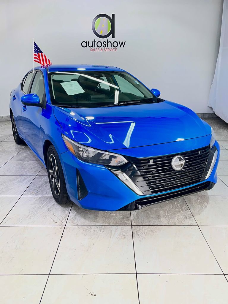 Used 2024 Nissan Sentra SV image 2
