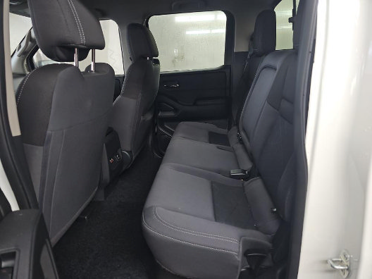 Used 2026 Nissan Frontier SV w/ SV Convenience Package AWD/4WD image 5