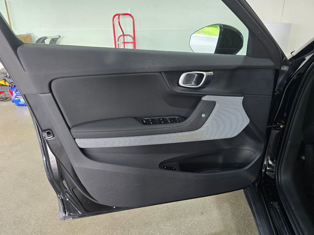 Used 2022 Polestar Polestar 2 w/ Plus Package AWD/4WD image 20