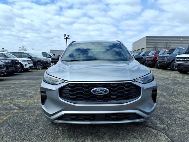 Used 2024 Ford Escape ST-Line w/ Tech Pack #1 image 2