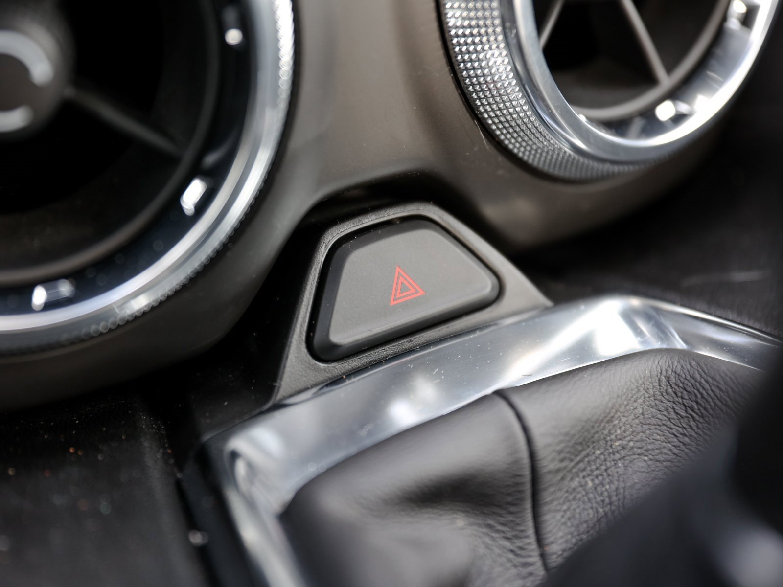 Certified 2020 Chevrolet Camaro SS image 22