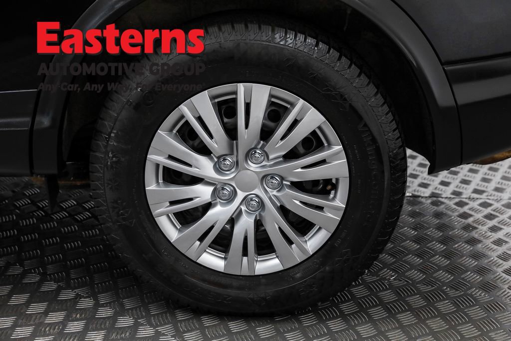 Used 2020 Nissan Rogue Sport S image 26