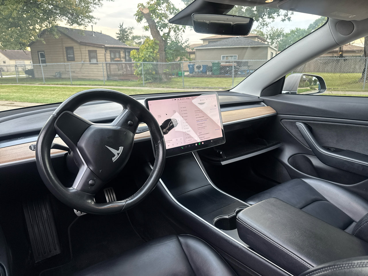 Used 2018 Tesla Model 3 Long Range image 9