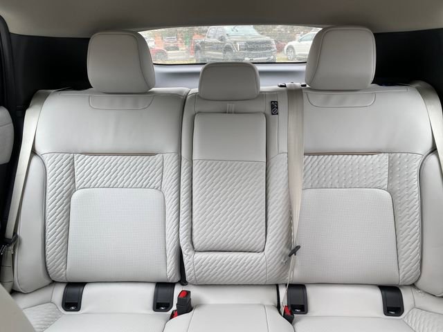 New 2026 Nissan Leaf Platinum+ FWD image 12