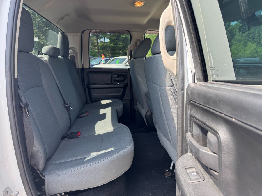 Used 2014 RAM 1500 ST w/ SXT Appearance Group AWD/4WD image 17