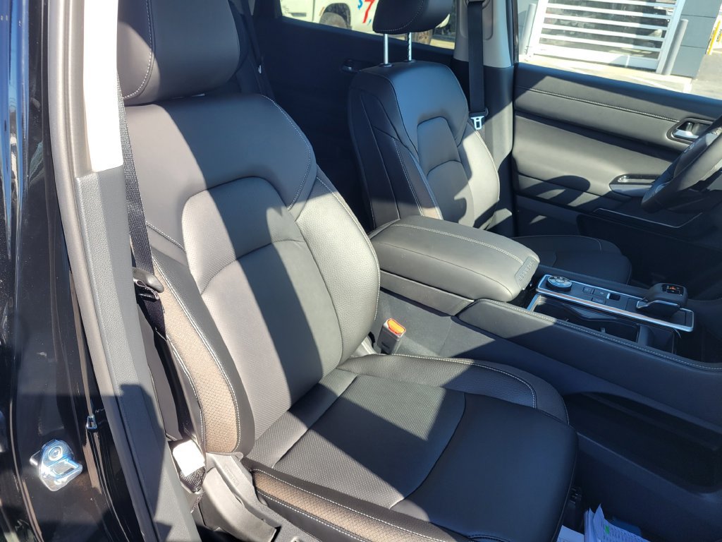 New 2026 Nissan Pathfinder SL AWD/4WD image 40