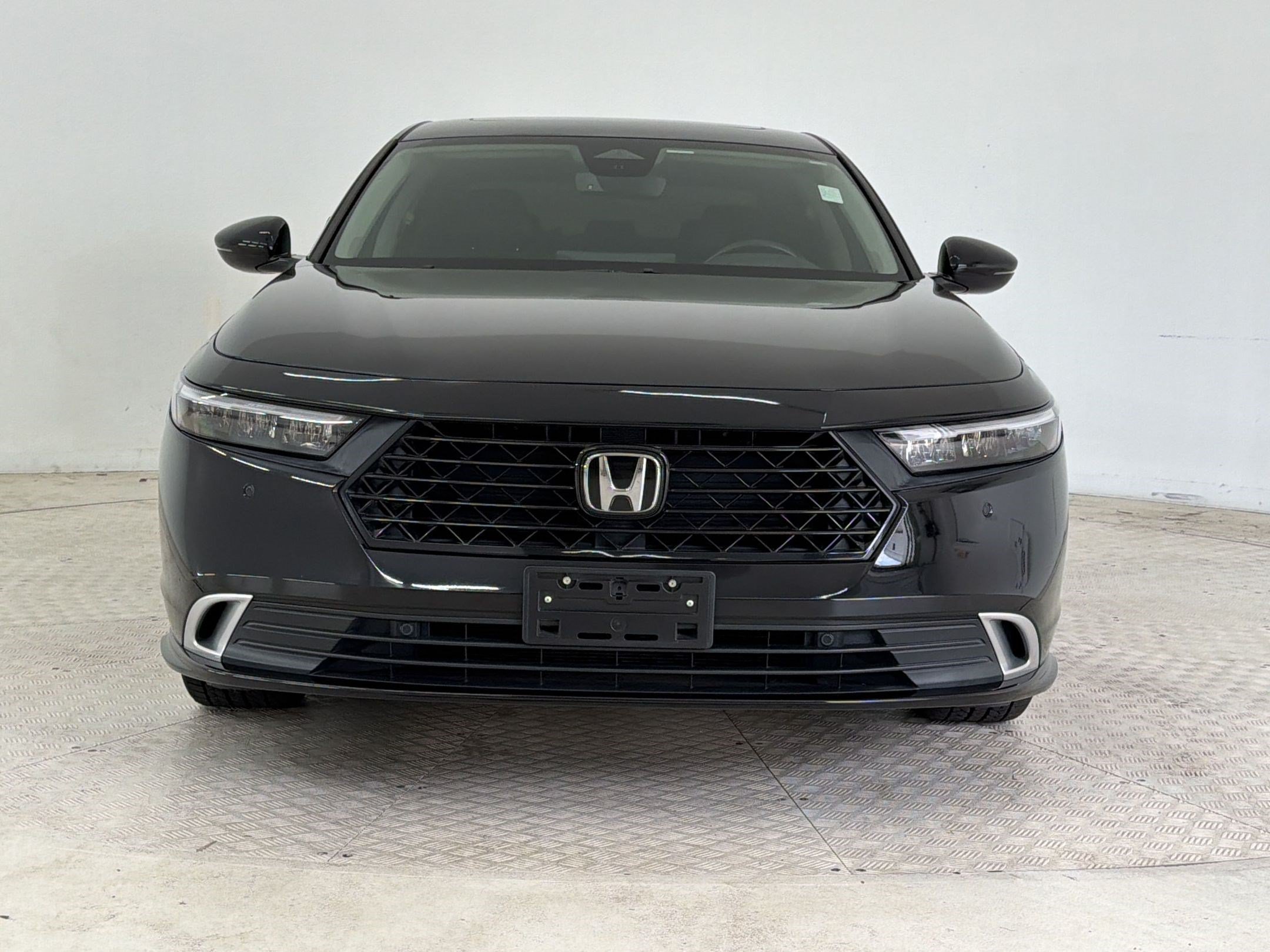 Used 2023 Honda Accord Touring image 6