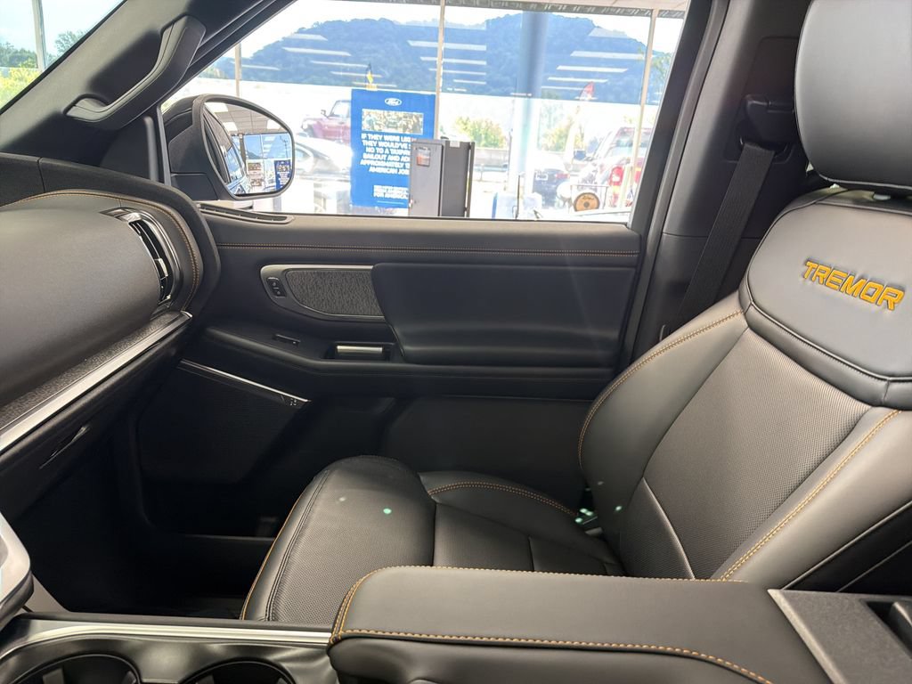 New 2027 Ford Expedition Tremor w/ Driver's Package AWD/4WD image 19