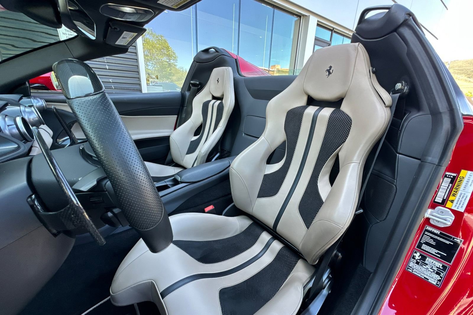 Used 2021 Ferrari 812 GTS RWD image 5