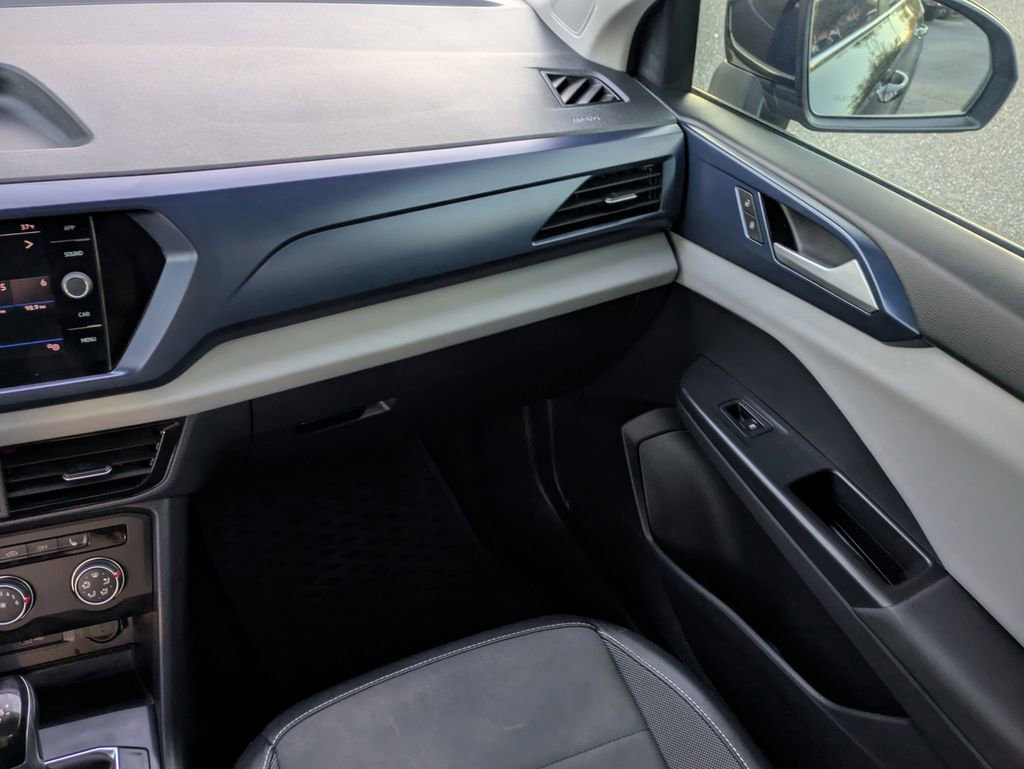 Used 2022 Volkswagen Taos SE image 17