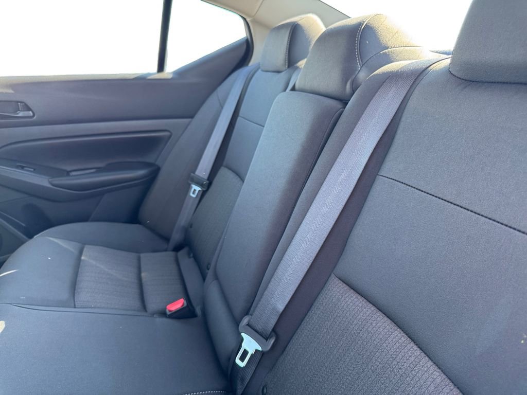 Used 2024 Nissan Altima 2.5 S image 14