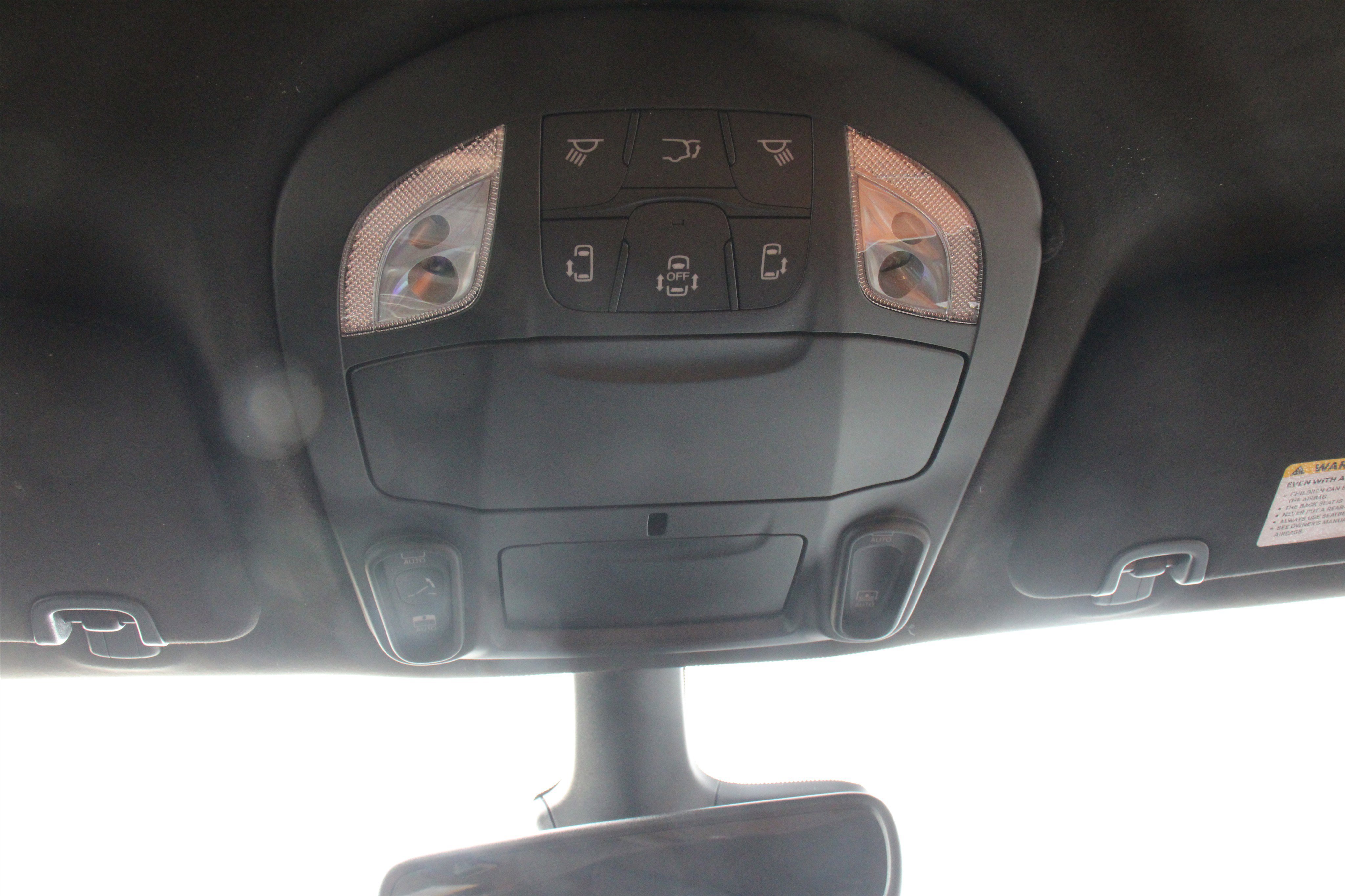 New 2026 Chrysler Pacifica Pinnacle image 22