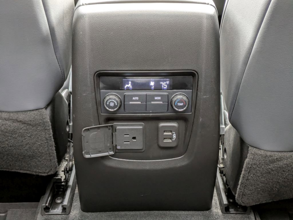 Certified 2021 Buick Enclave Essence w/ Sound and Sites Package image 28