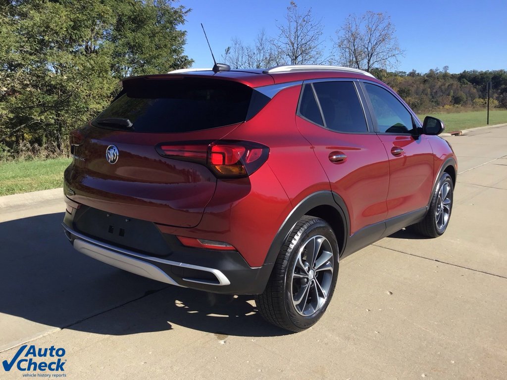 Used 2022 Buick Encore GX Select image 3