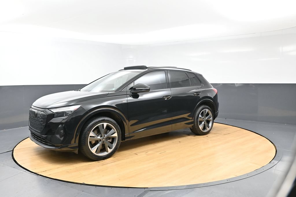 Used 2023 Audi Q4 e-tron Premium Plus AWD/4WD image 4