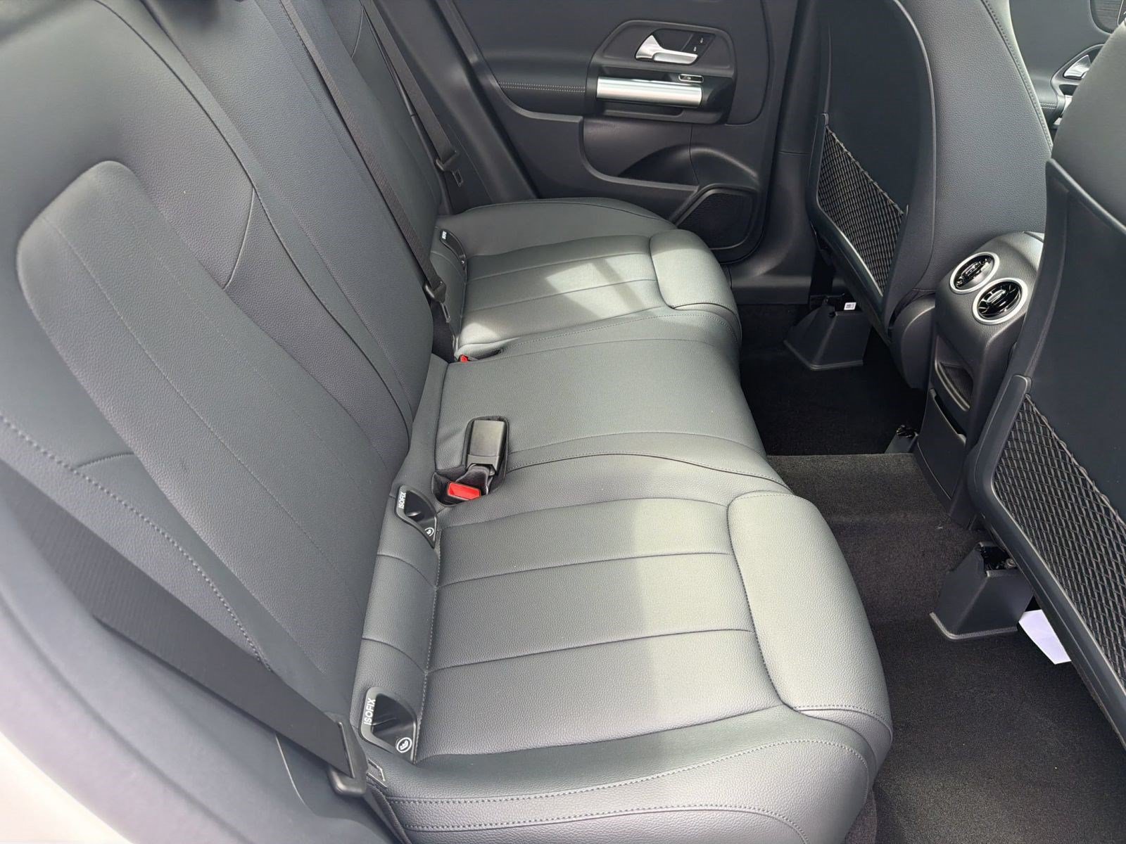 Used 2026 Mercedes-Benz GLA 250 image 31