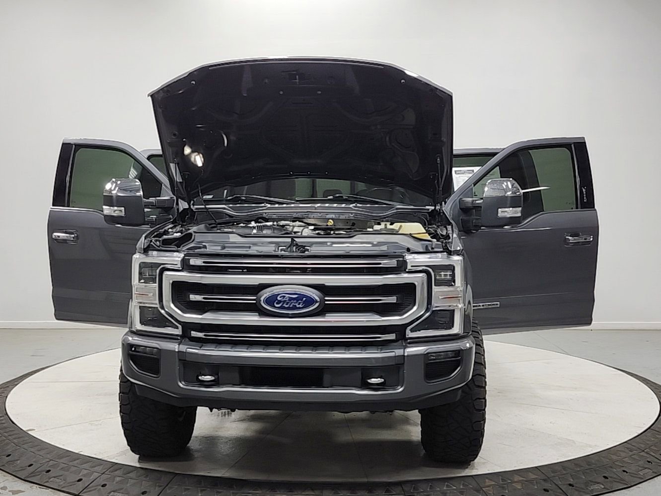 Used 2021 Ford F250 Platinum AWD/4WD image 10