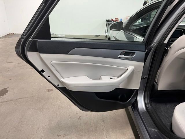 Used 2018 Hyundai Sonata SEL FWD image 19