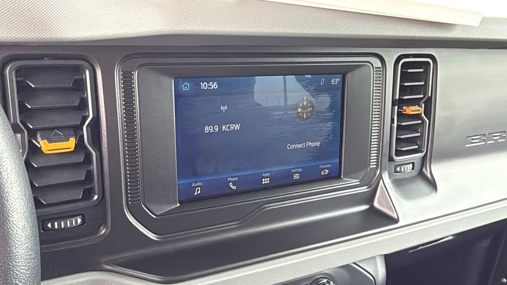 Used 2022 Ford Bronco Badlands image 14